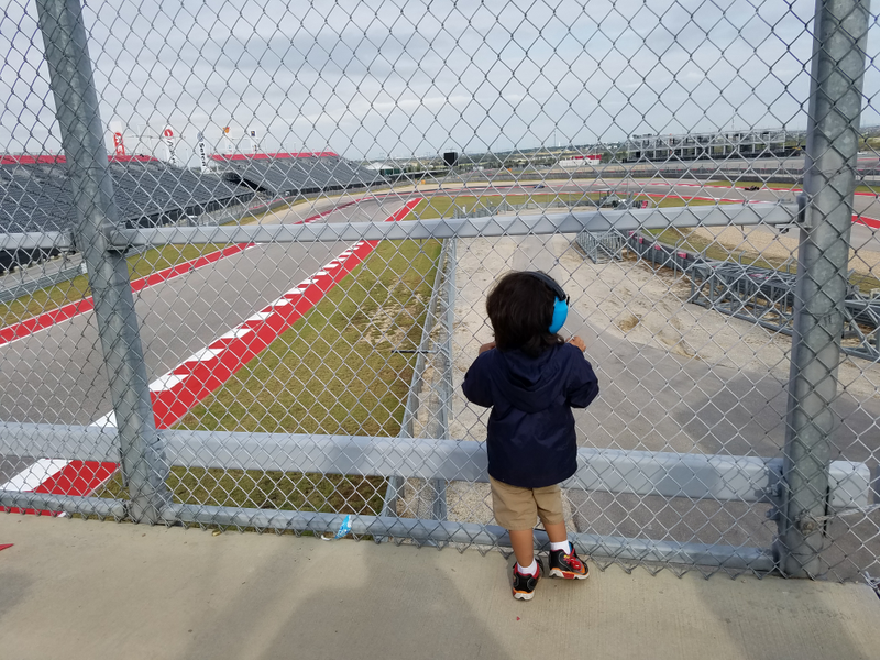 Illustration for article titled Really bad videos from Vintage Championship at COTA